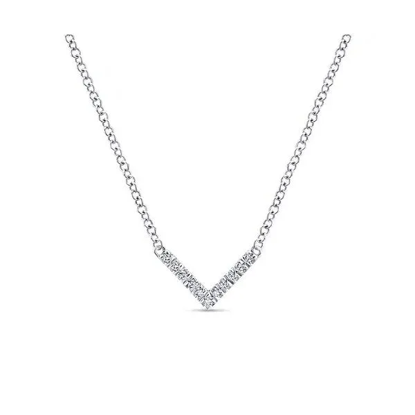 Necklace Diamond Showcase Longview, WA