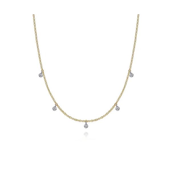 Necklace Diamond Showcase Longview, WA