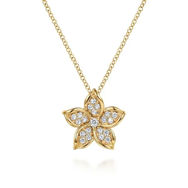 Necklace Diamond Showcase Longview, WA