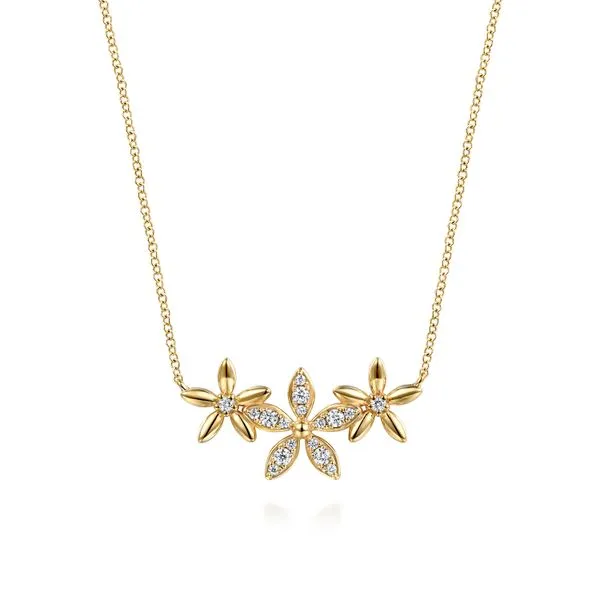 Necklace Diamond Showcase Longview, WA
