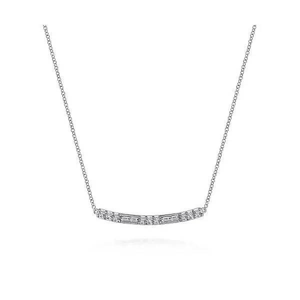 Necklace Diamond Showcase Longview, WA