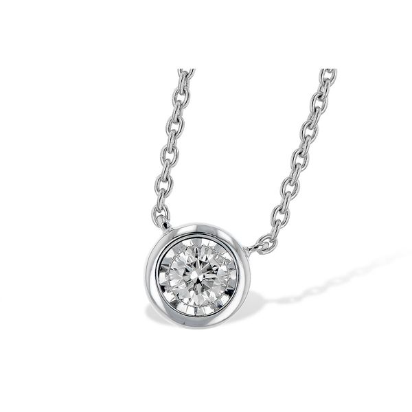 Necklace Diamond Showcase Longview, WA