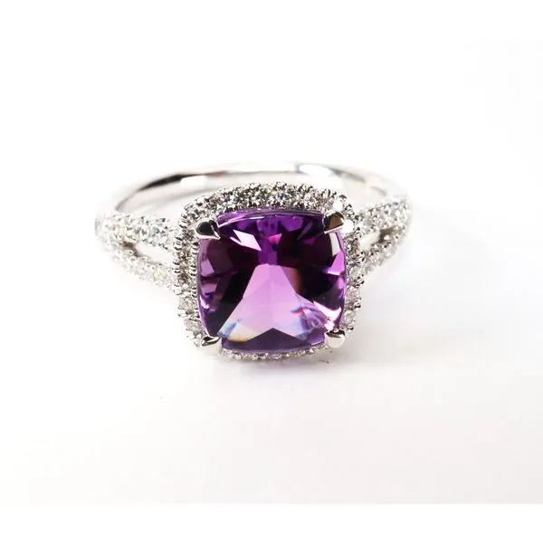 Fashion Ring Diamond Showcase Longview, WA