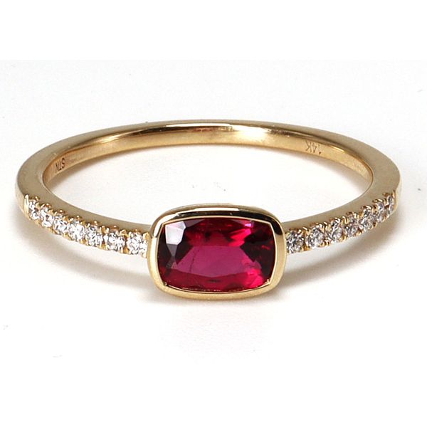 Fashion Ring Diamond Showcase Longview, WA