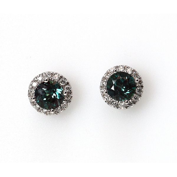Earrings Diamond Showcase Longview, WA