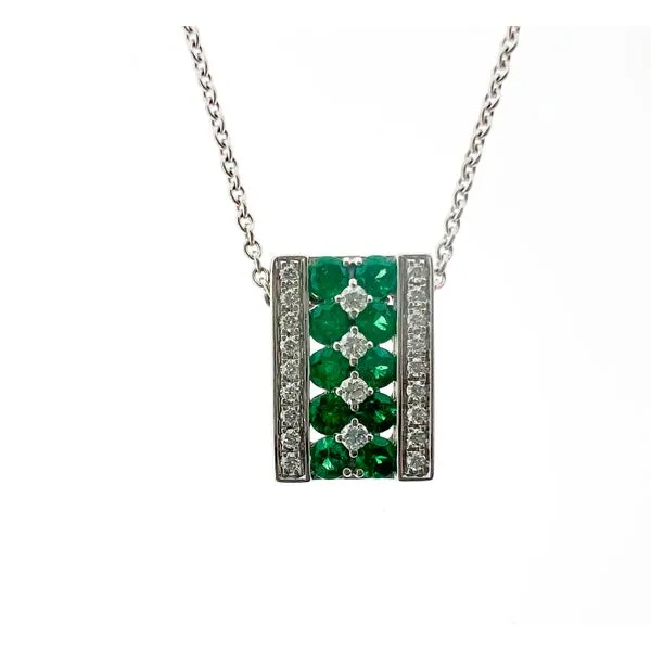 Necklace Diamond Showcase Longview, WA