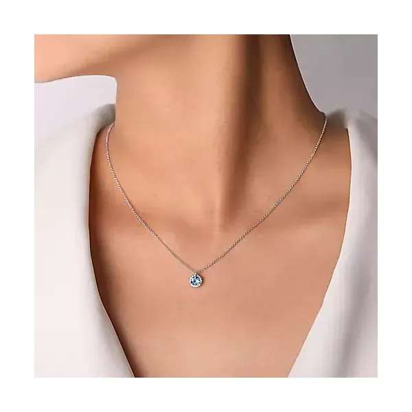 Pendants Image 2 Di'Amore Fine Jewelers Waco, TX