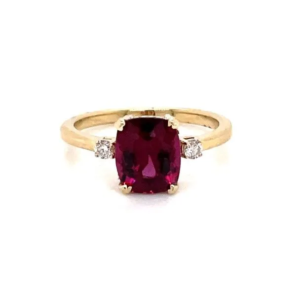 14k Yellow Gold Garnet 3-Stone Ring Dickinson Jewelers Dunkirk, MD