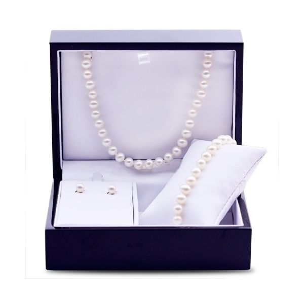 Sterling Silver Freshwater Pearl Gift Set Dickinson Jewelers Dunkirk, MD