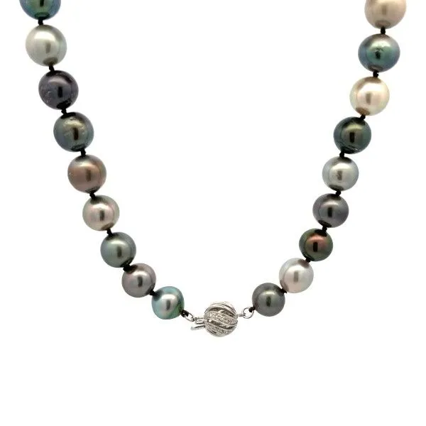 Estate 14Kt White Gold Multicolor Tahitian 8-10mm Strand with Diamond Clasp Dickinson Jewelers Dunkirk, MD