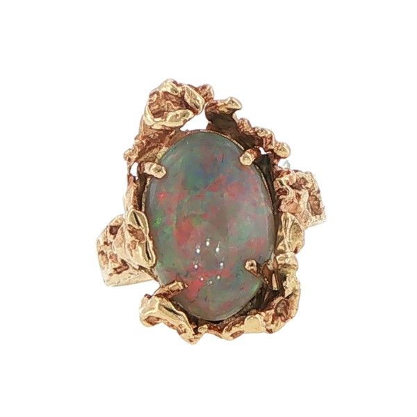 14K Yellow Oval Opal Ring Dickinson Jewelers Dunkirk, MD
