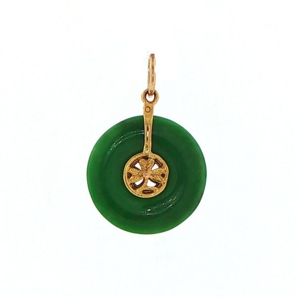 14Kt Yellow Gold Jade Disc with Clover Center Pendant Dickinson Jewelers Dunkirk, MD