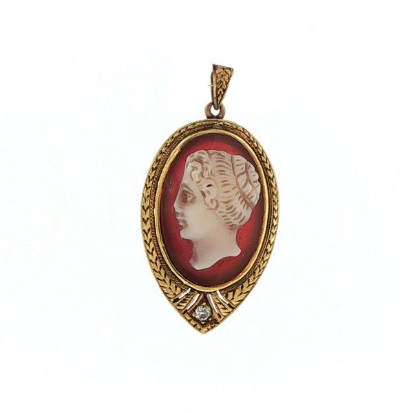 18Kt Yellow Gold Diamond Cameo Pendant Dickinson Jewelers Dunkirk, MD