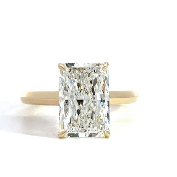 Lab Grown Diamond Engagement Ring