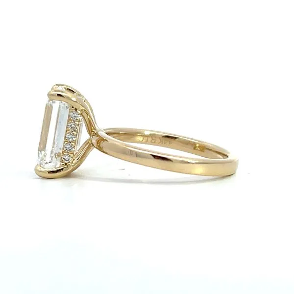 Lab Grown Diamond Engagement Ring
