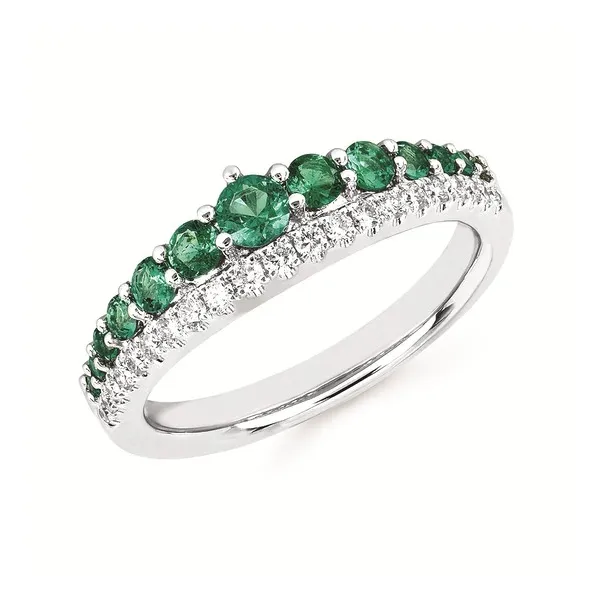 Emerald and Diamond Ring Diedrich Jewelers Ripon, WI