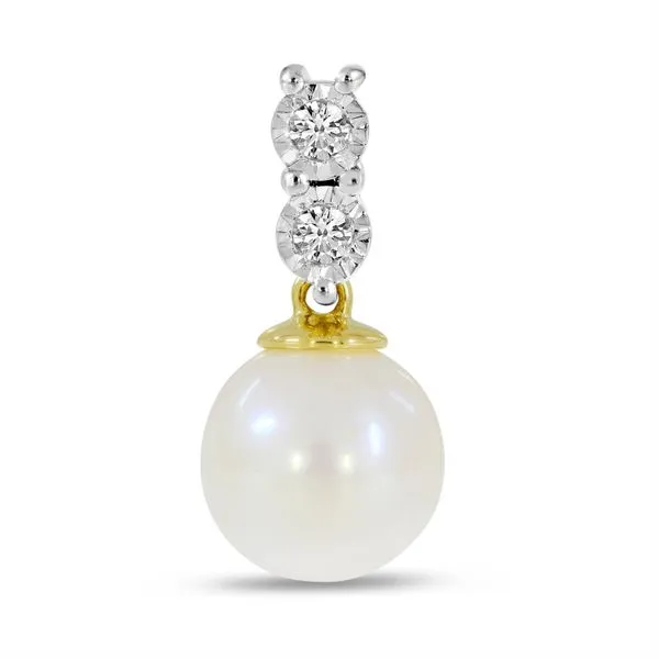 Pearl and Diamond Pendant Diedrich Jewelers Ripon, WI