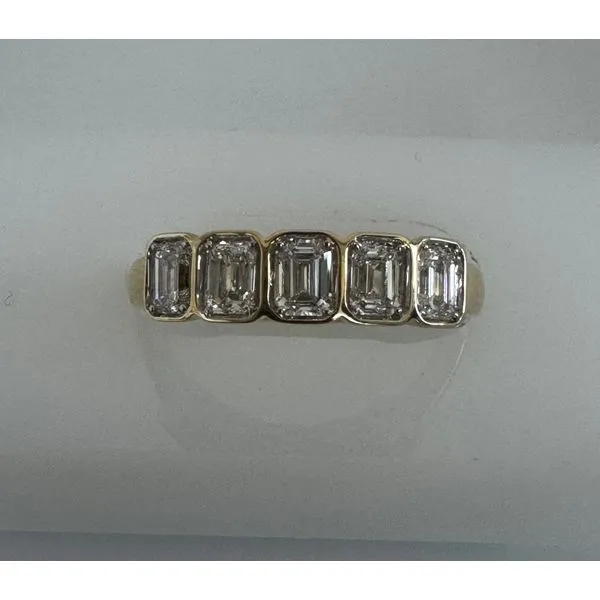 Wedding Band Diny's Jewelers Middleton, WI