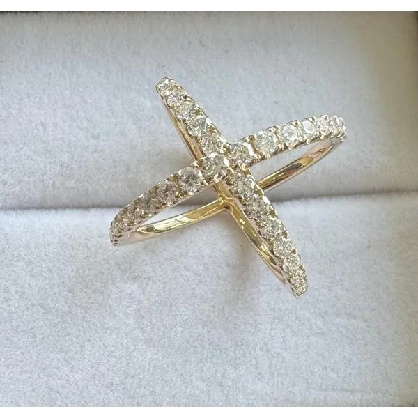 Fashion Ring Diny's Jewelers Middleton, WI