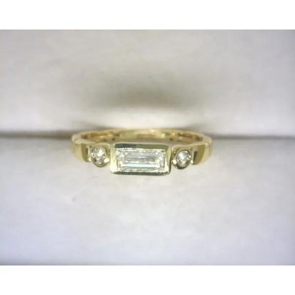 Fashion Ring Diny's Jewelers Middleton, WI