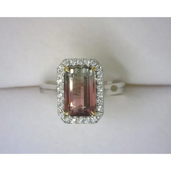 18KW Tourmaline Ring Diny's Jewelers Middleton, WI