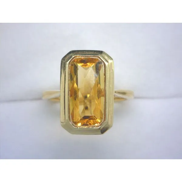 14KT Yellow Gold Citrine Ring Diny's Jewelers Middleton, WI