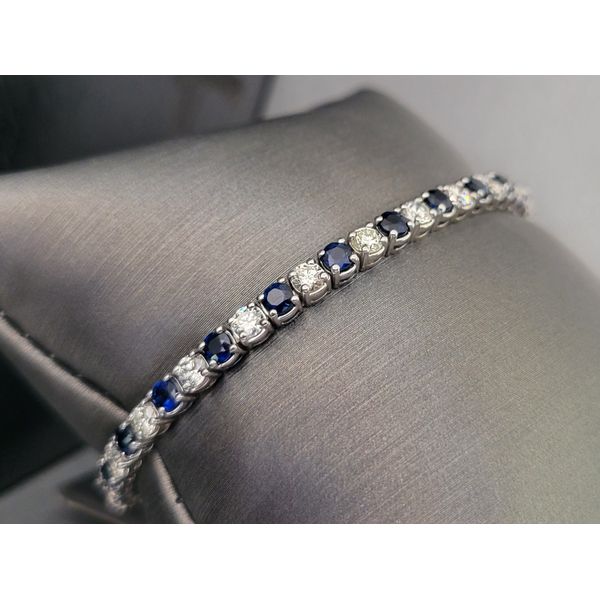 Bracelet Dolabany Jewelers Westwood, MA