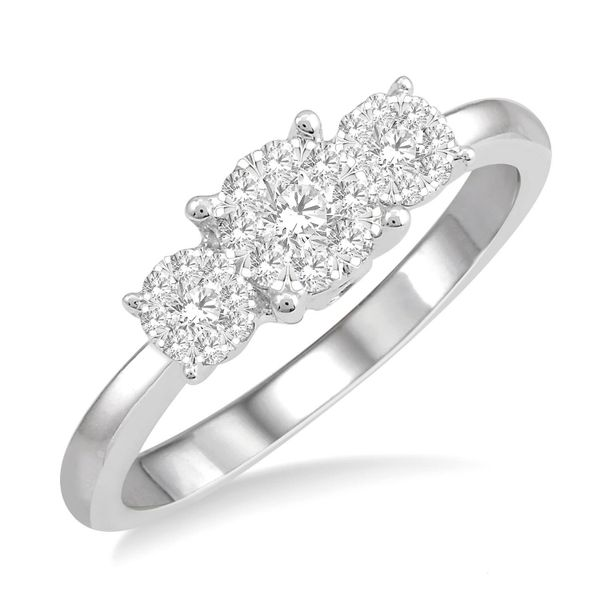 White 14Kt Diamond Ring with Round Diamonds Doland Jewelers, Inc. Dubuque, IA