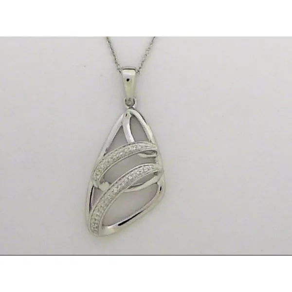 Diamond Pendant Doland Jewelers, Inc. Dubuque, IA