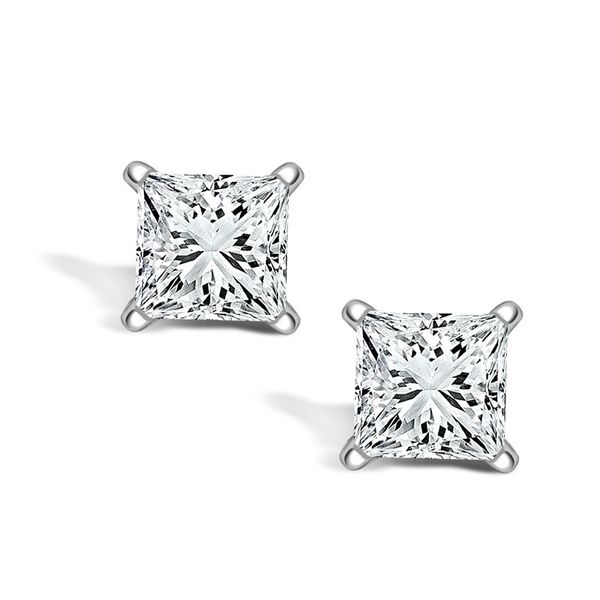 Stud Earrings Doland Jewelers, Inc. Dubuque, IA