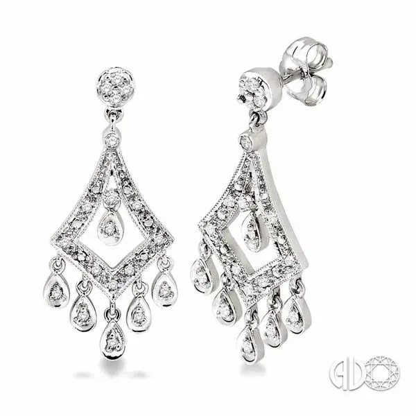 Diamond Earrings Doland Jewelers, Inc. Dubuque, IA