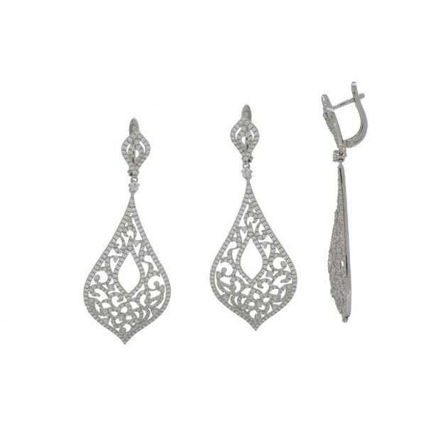 Diamond Earrings Doland Jewelers, Inc. Dubuque, IA