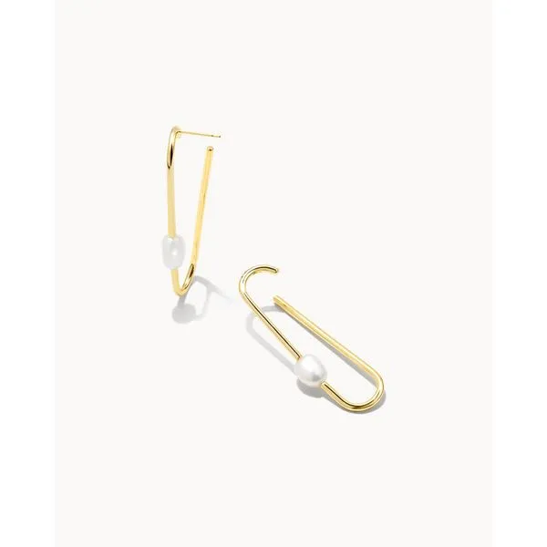Earrings Doland Jewelers, Inc. Dubuque, IA