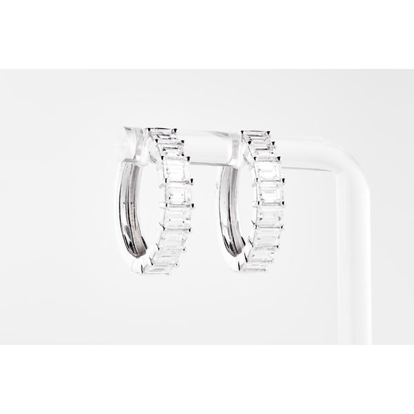 18K White Gold Small Hoop Earrings Dominion Jewelers Falls Church, VA