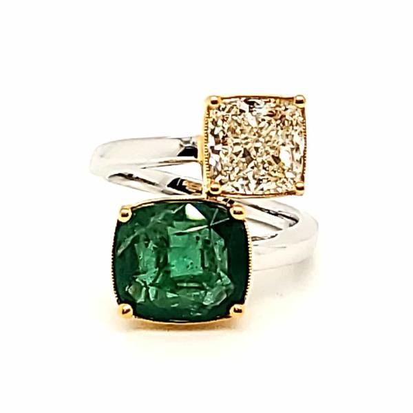 Two-Tone Diamond Ring Dominion Jewelers Falls Church, VA