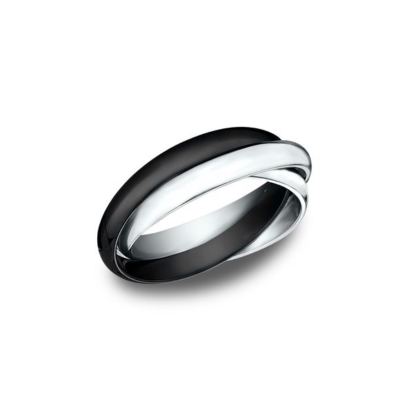 Women's Gold Ring Dominion Jewelers Falls Church, VA
