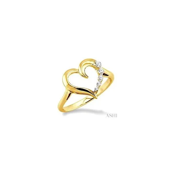 DIAMOND HEART RING Dondero's Jewelry Vineland, NJ