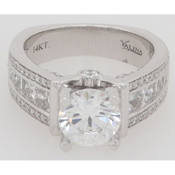 Engagement Ring Mounting Dondero's Jewelry Vineland, NJ