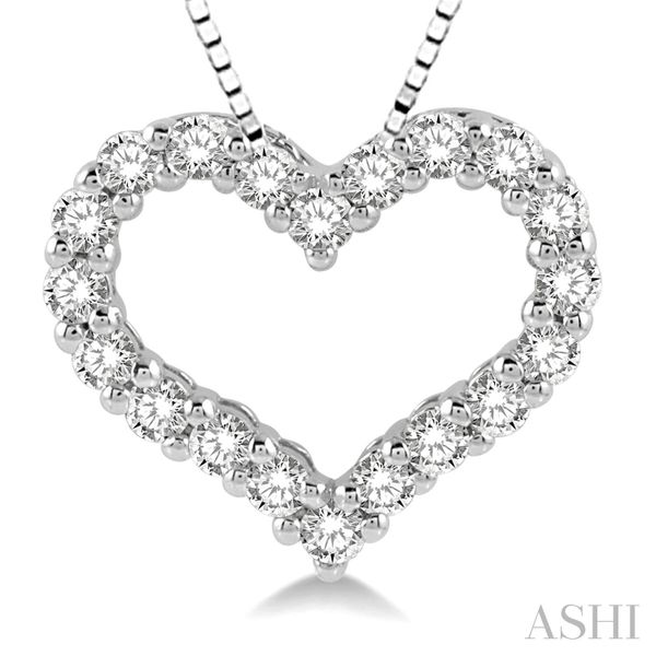 Diamond Necklace Dondero's Jewelry Vineland, NJ