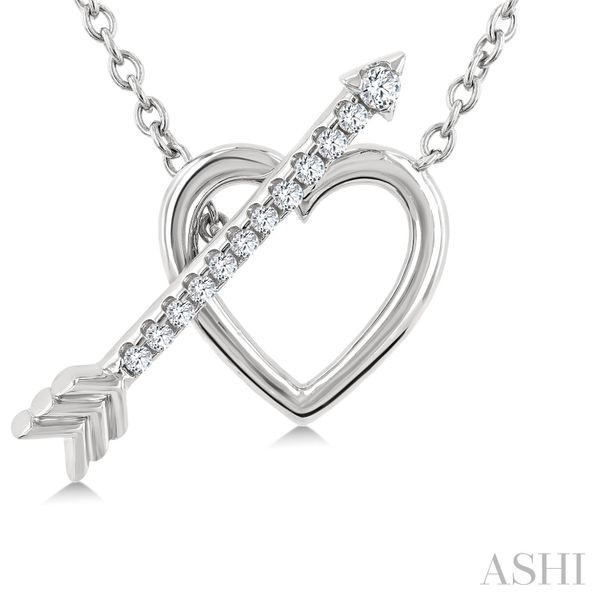 Diamond Necklace Dondero's Jewelry Vineland, NJ