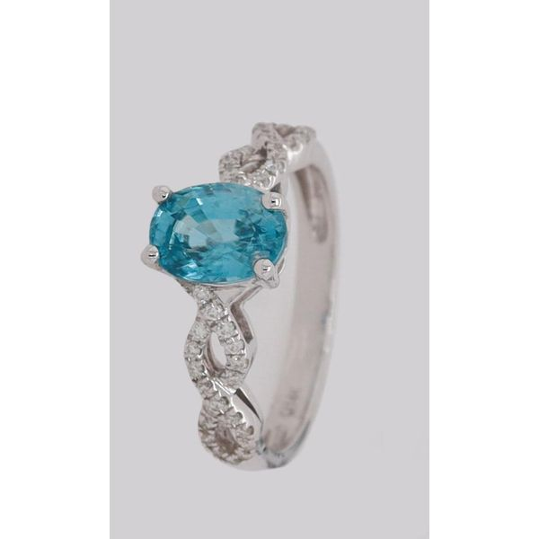 Gemstone Ring Dondero's Jewelry Vineland, NJ