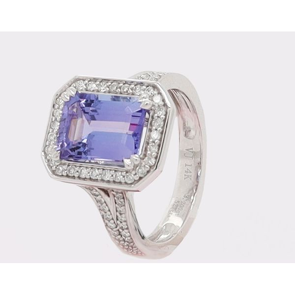 Gemstone Ring Dondero's Jewelry Vineland, NJ