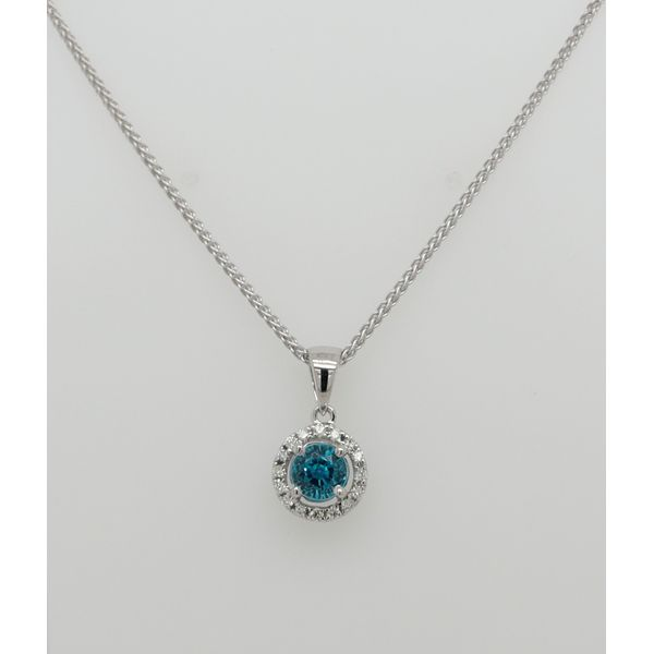 Gemstone Necklace Dondero's Jewelry Vineland, NJ