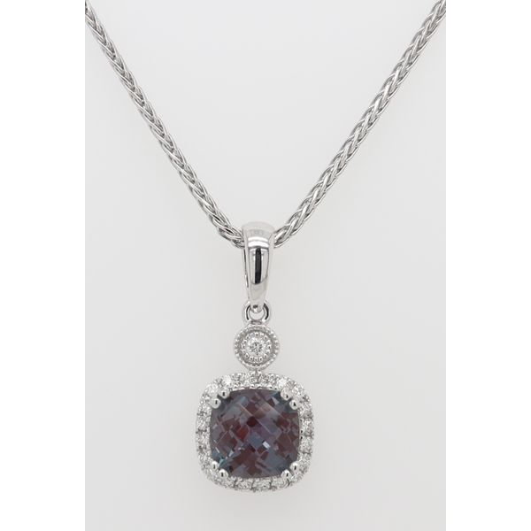 Gemstone Necklace Dondero's Jewelry Vineland, NJ