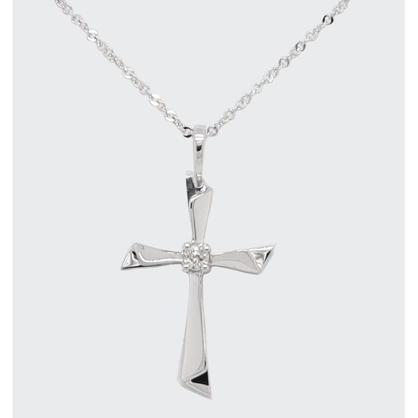 DIAMOND CROSS PENDANT/NECKLACE Dondero's Jewelry Vineland, NJ