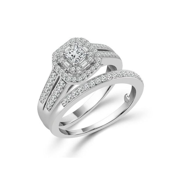 10kt White Gold Diamond Engagement Set  Don's Jewelry & Design Washington, IA