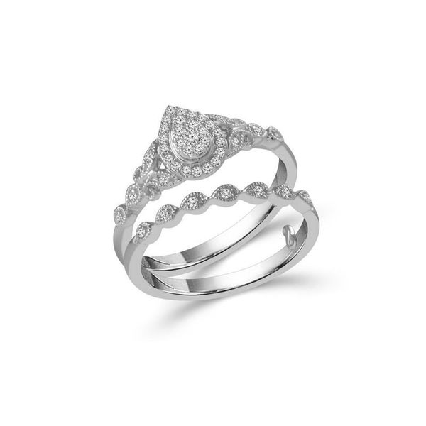 10kt White Gold Diamond Engagement & Wedding Ring Set Don's Jewelry & Design Washington, IA