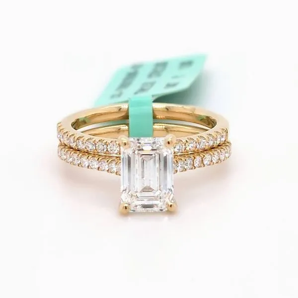 14kt Yellow Gold Lab Grown Emerald Cut Engagement Ring Set Don's Jewelry & Design Washington, IA