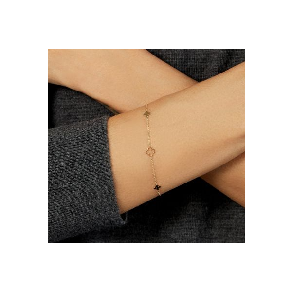 14K Gold Clover Bracelet Image 2 Don's Jewelry & Design Washington, IA