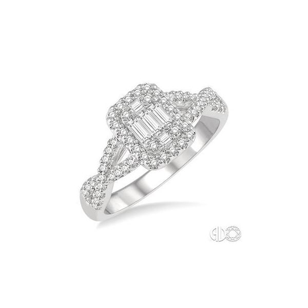 Engagement Ring Douglas Diamonds Faribault, MN